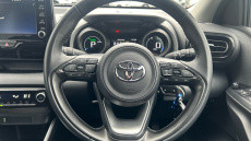 Toyota Yaris 1.5 Hybrid Design 5dr CVT Hybrid Hatchback